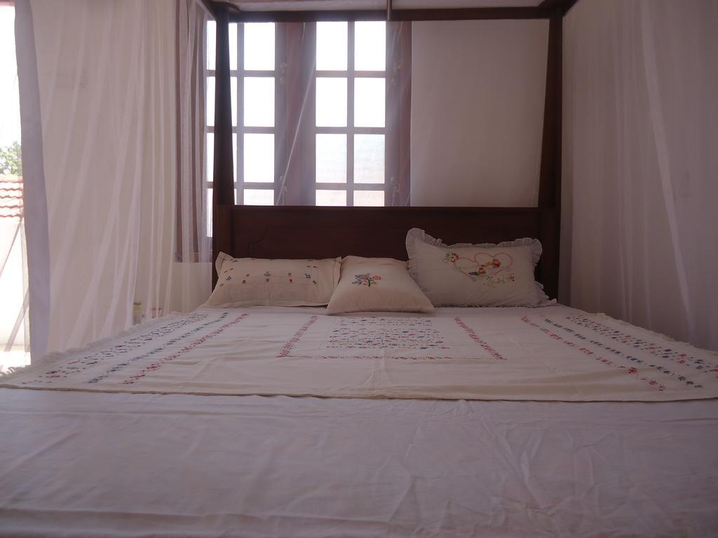 Chithra Homestay 탕갈레 외부 사진