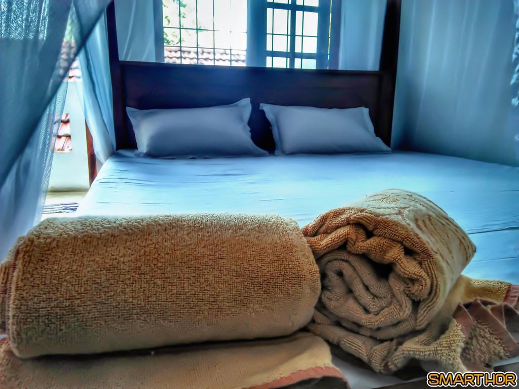 Chithra Homestay 탕갈레 외부 사진