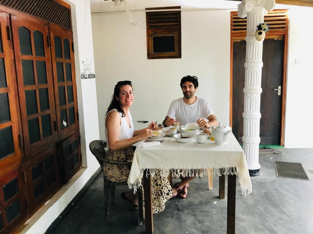 Chithra Homestay 탕갈레 외부 사진